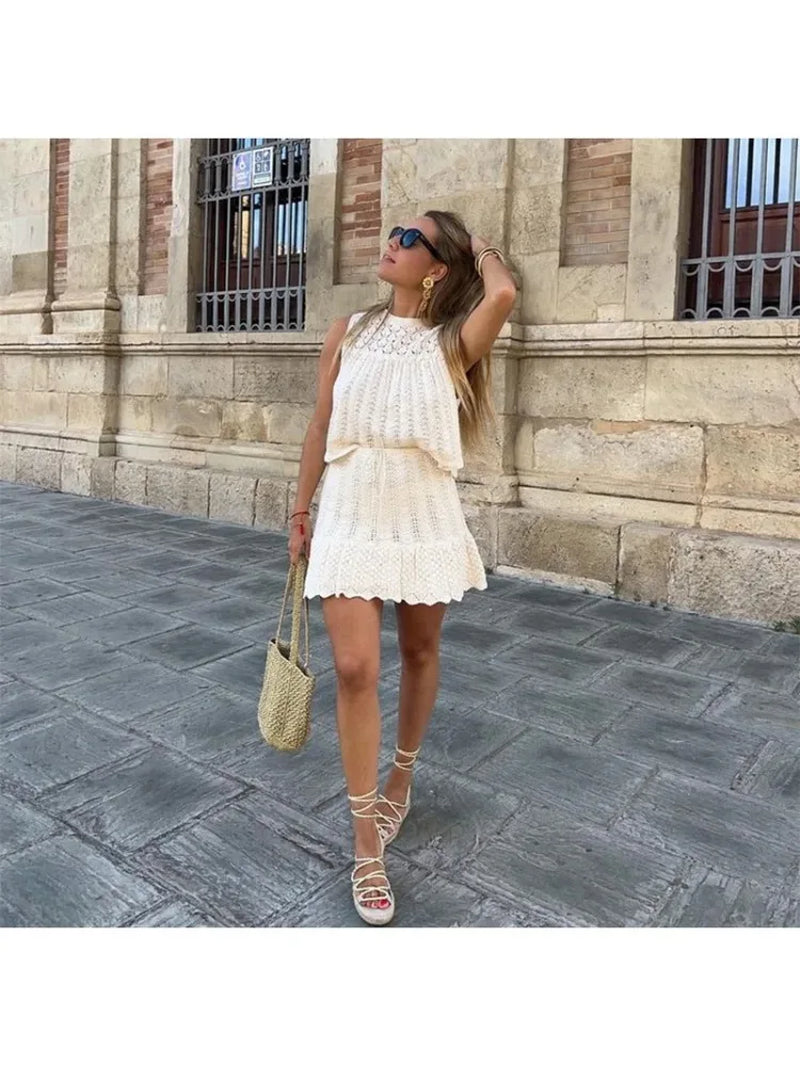 Women Knit Mesh Jacquard Skirts Sets Hollow Out O-Neck Sleeveless Vest A-Line Short Skirts Two Piece Sets Female Summer Outfit